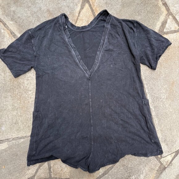 Free People Movement Hot Shot Tee Romper XS Washed Black - Picture 1 of 13
